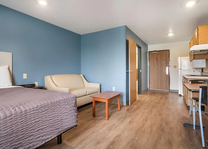 Extended Stay America Select Suites - Fort Myers